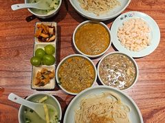 -裕兴记•蟹黄面馆(人民广场店)