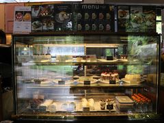 -莓园冰淇淋店