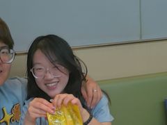 -海底捞火锅(凯德广场店)