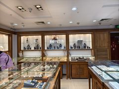 -品真阁华夏典当行(四通桥店)