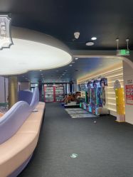-奈尔宝家庭中心·国风主题·亲子餐厅(豫园商城店)