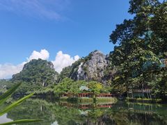 -星湖旅游景区七星岩