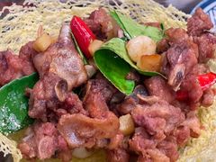 -云海肴·汽锅鸡·云南菜(天山百盛优客店)