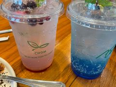 -Chom Cafe and Restaurant