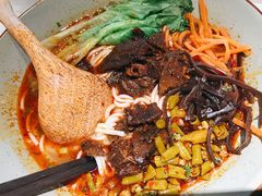 -百春原湖南牛肉粉(百联世纪店)