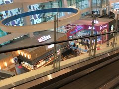 -家乐福(四元桥购物中心店)