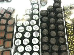 -cocolove创意DIY手工巧克力蛋糕(威高广场店)