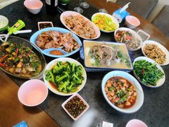 -辣螃铠盆盆蟹大排档(海昌店)