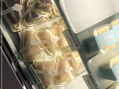 -云朵上的鱼(莘庄店)