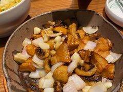 -云海肴·汽锅鸡·云南菜(天山百盛优客店)