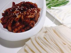 京酱肉丝-小菜园新徽菜(泰州茂业店)