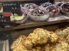 -万利隆(车站店)