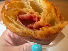 -VERIE BAKEHOUSE
