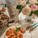 俯瞰瑰丽江景，品味精致美食🌈