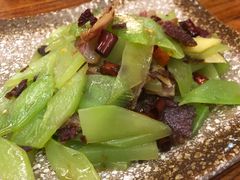 -滇香肴·云南菜蒸汽石锅鱼(云南北路店)