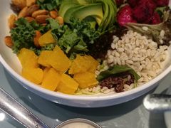 牛油果沙拉-小大董·烤鸭(观景餐厅·南京西路店)