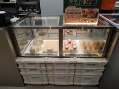 面包甜点陈列柜-德克士(龙阳广场店)