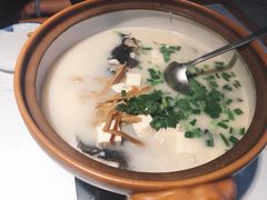 -姜君·千岛湖鱼头馆(浦东大道店)