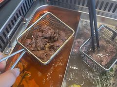 -牛里牛气· 榴莲海鲜鲜牛肉自助火锅·烤肉(横岗店)