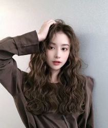 -吉艺心专业美发造型