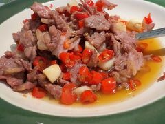 -费大厨辣椒炒肉(高铁吾悦广场店)