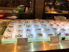 -半岛翡丽海鲜自助餐厅(观风亭店)