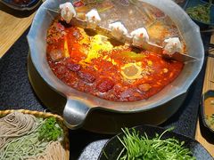 qq企鹅丸-湊湊火锅·茶憩(上海合生汇店)