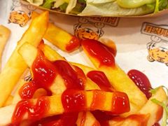-HUZI虎滋精酿餐吧(京西大悦城店)