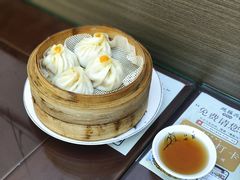 -百年老字号·观振兴蟹黄面·三虾面·苏式面(观前街富仁坊巷店)