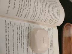 -新华里咖啡书吧(新华书店小寨店)