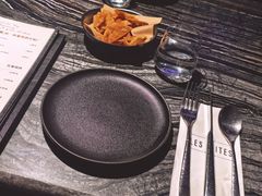 -LES ELITES 英集荟(南京西路店)