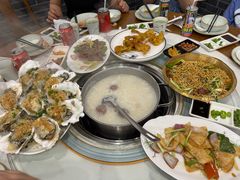 生滚白贝鲜虾粥-盈田盈粥庄(博山东路店)