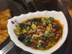 -人民公社铁锅炖·东北菜(卫国道店)