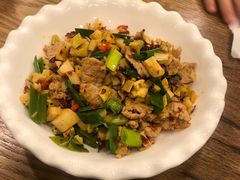 -湘缘道客•湘缘饭店·25年湘菜馆(古墩路店)