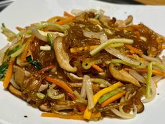 -萨拉伯尔水源素问店·韩国宫廷料理(人民路店)