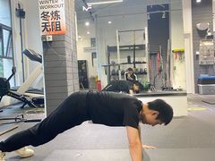 -汗水空间私教健身连锁(SM广场店)