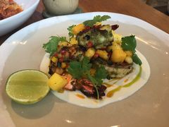 -ROAST coffee & eatery