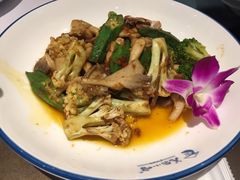 -美奈小馆·越南料理(中航城君尚购物中心店)