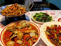 -堂瓦里·33年传统赣菜(第一街区店)