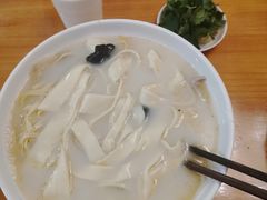 -河南食府(人民路店)