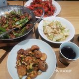 南京街头烟火气丨人生大事恰饭要紧！