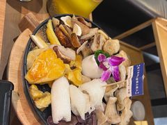 -一朵菌·野生菌探索家火锅(南亚店)