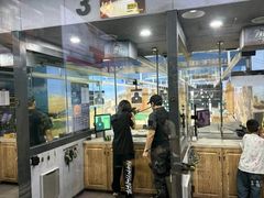 -都市枪神实弹射击俱乐部