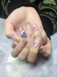 -睫乐园•睫公馆•美睫美甲沙龙