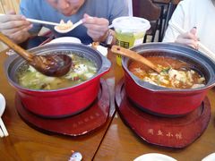 -周鱼小馆石锅酸菜鱼(活力汇店)