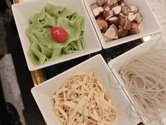 -一席地·本地鸡窝·杭帮鸡火锅(萧山银隆百货店)