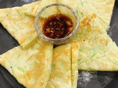 家常葱油饼-宏状元现熬粥·京味菜(黄寺大街店)