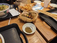 -云阿蛮云南生烫牛肉米线(奉贤路店)