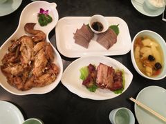 金奖葫芦鸡-西安饭庄·非遗陕菜(钟楼店)