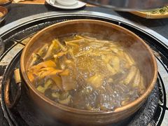 -阿山卓·野生菌火锅·纳西火塘烤肉